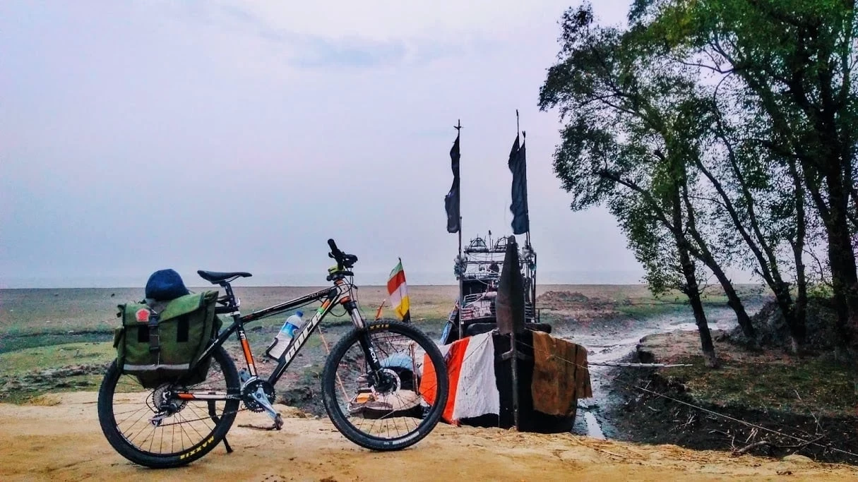 বাংলাদেশের তটরেখাঃনোনা বাতাসের দক্ষিনি জনপদের অপরাজিত জীবন