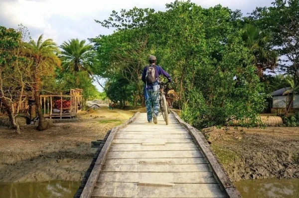 বৈশাখের বন্যতাঃ শরনখোলা ফরেস্ট অফিস রোড, এবং আমাদের মাউন্টেইন বাইক!